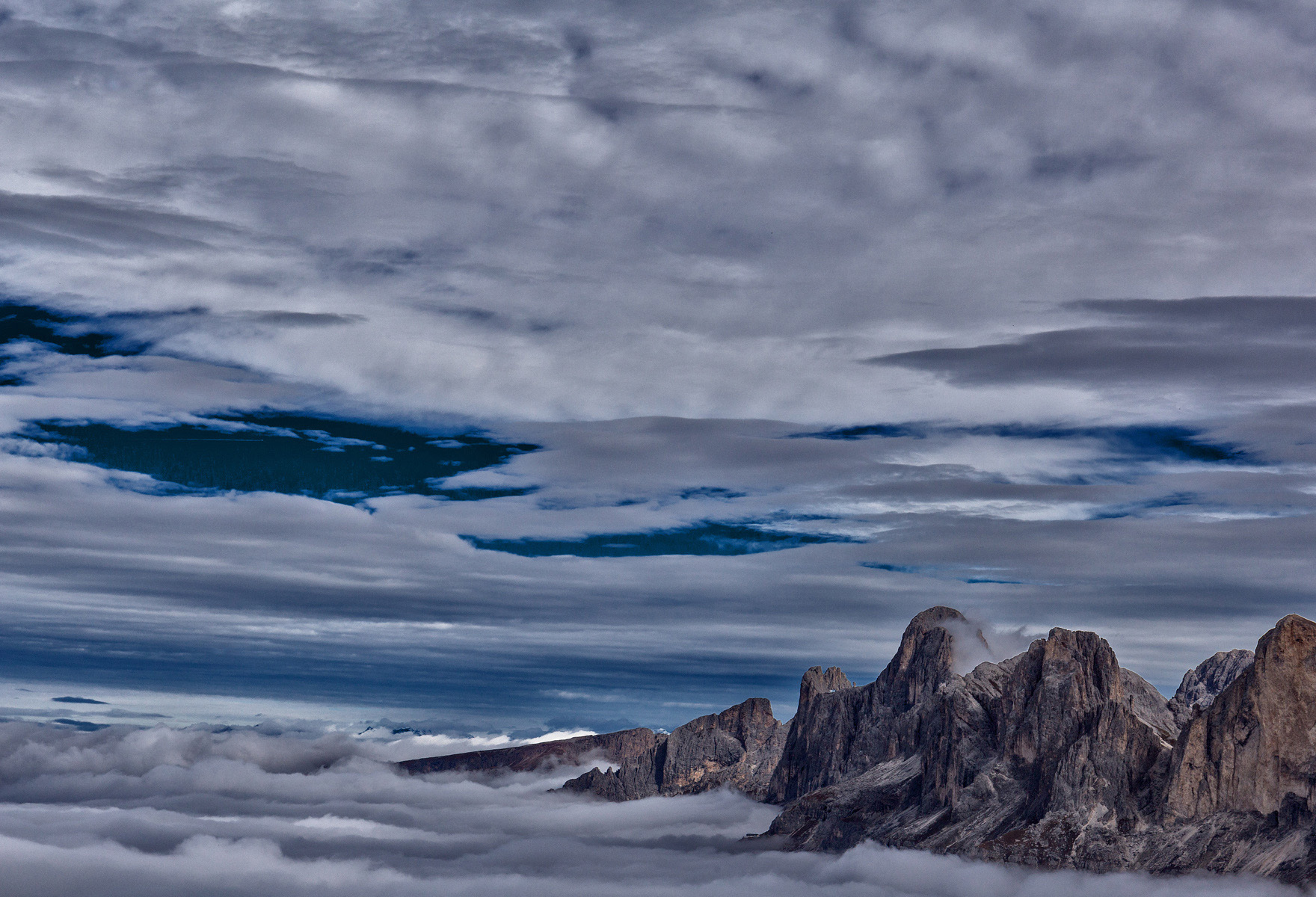 vista del Catinaccio dalla cima del Latemar